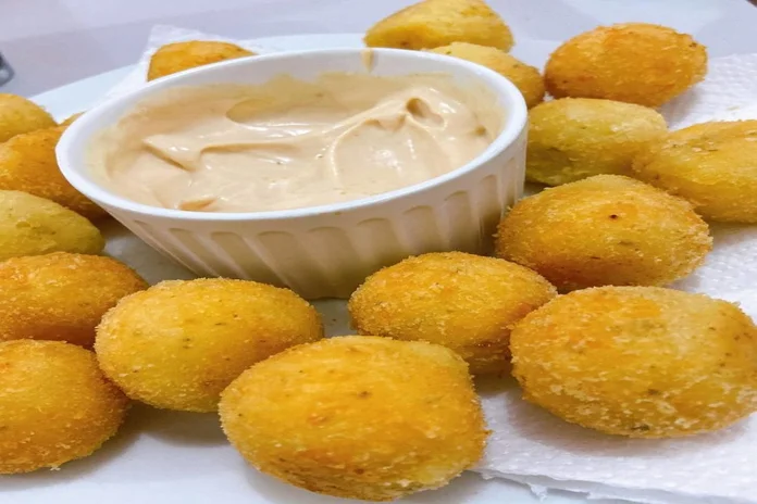 receita de bolinhas de queijo sem massa simples