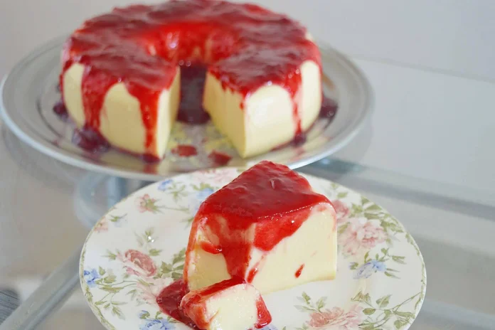 receita de pudim de leite ninho com geleia de morango