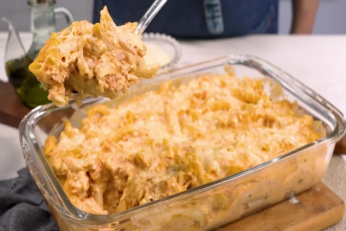 macarrão com requeijão delicioso