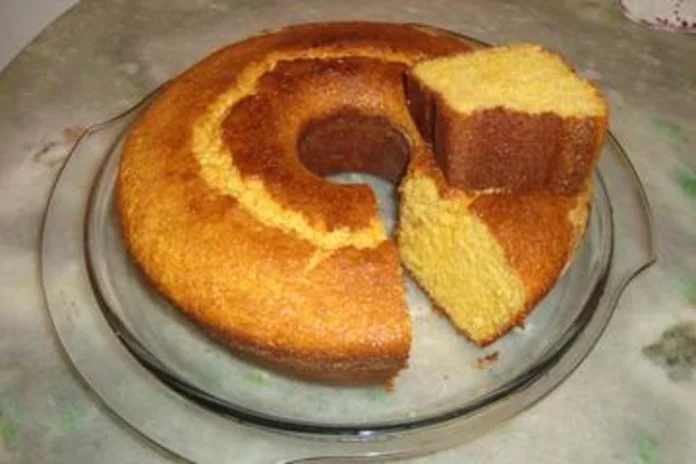 bolo de milharina cremoso